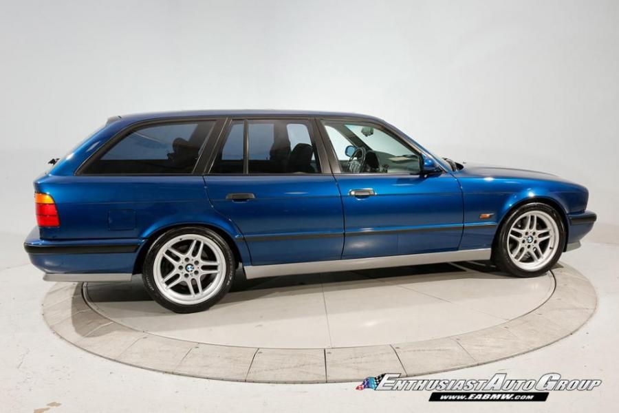  BMW M5 Touring (Avus Blue) (WBSHJ91070BL01767) (E34) 1994 года  (фото 40 из 100)